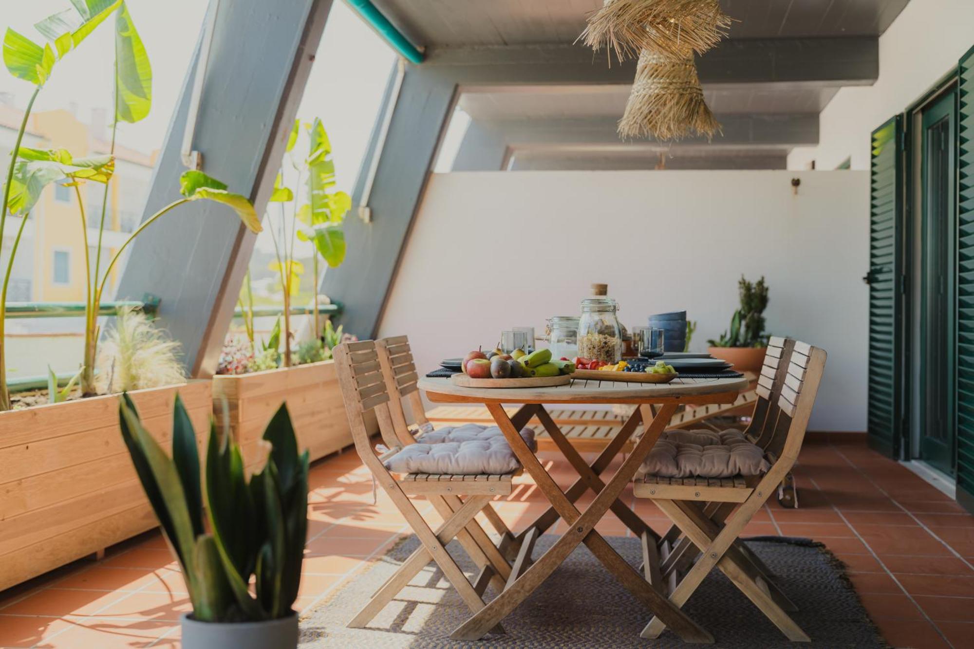Surf Guesthouse - 7Min Walk To The Beach 파타이아스 외부 사진