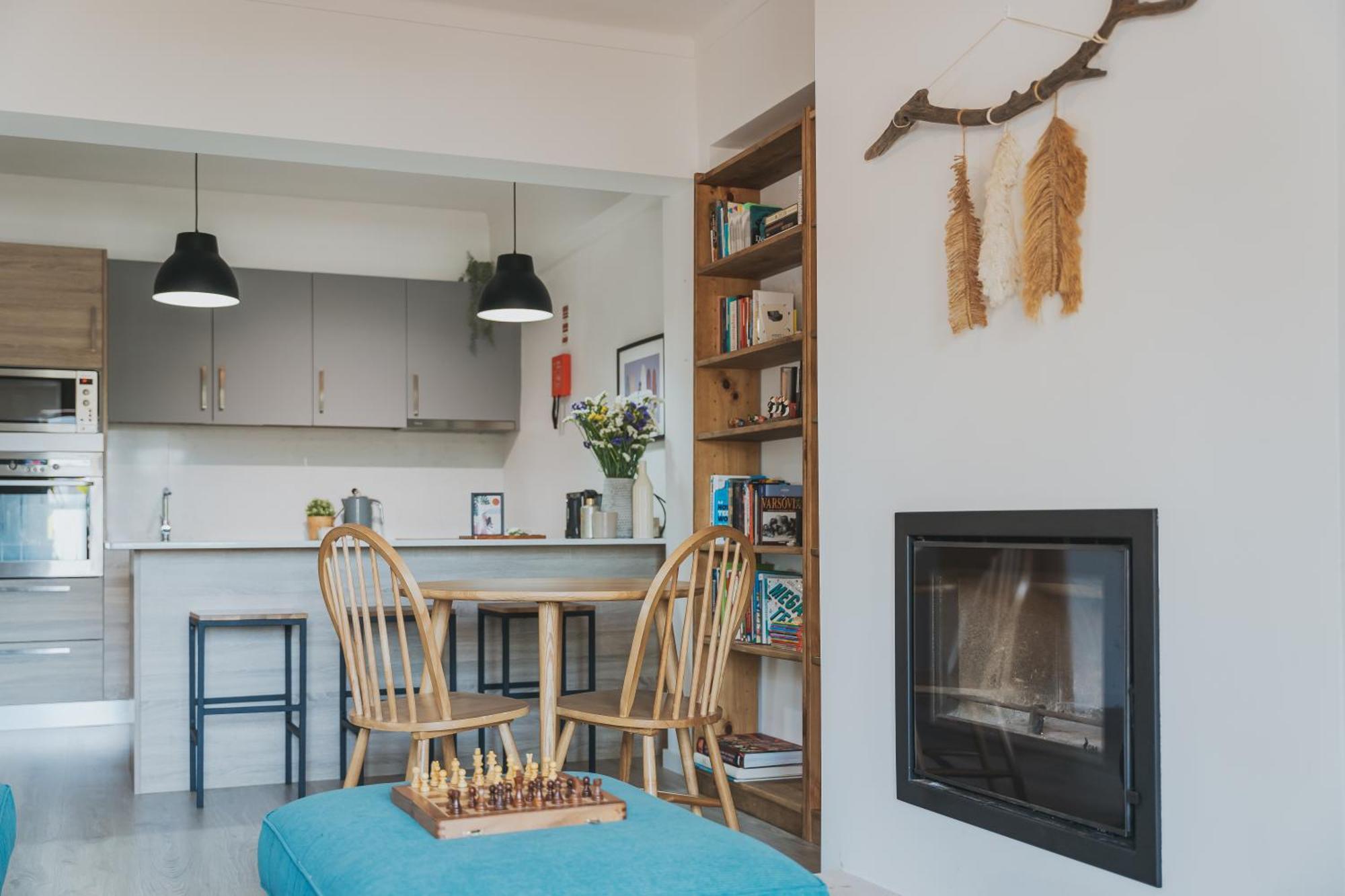 Surf Guesthouse - 7Min Walk To The Beach 파타이아스 외부 사진
