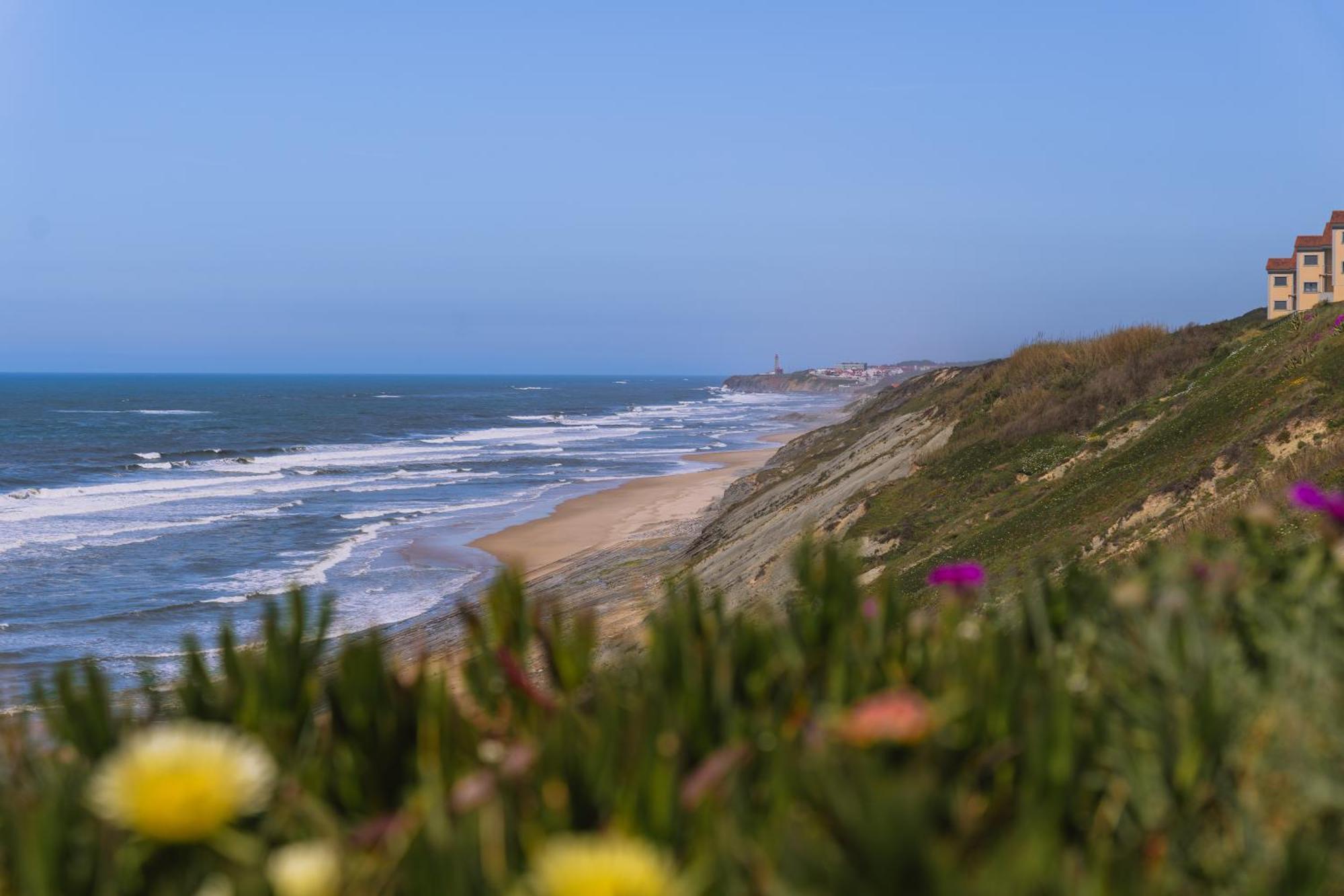Surf Guesthouse - 7Min Walk To The Beach 파타이아스 외부 사진